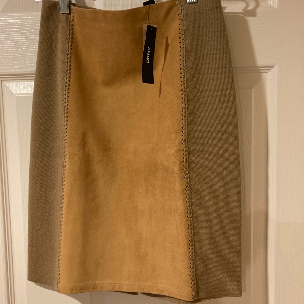 DKNY petite size p/s pencil skirt wool with suede panel caramel new with tags